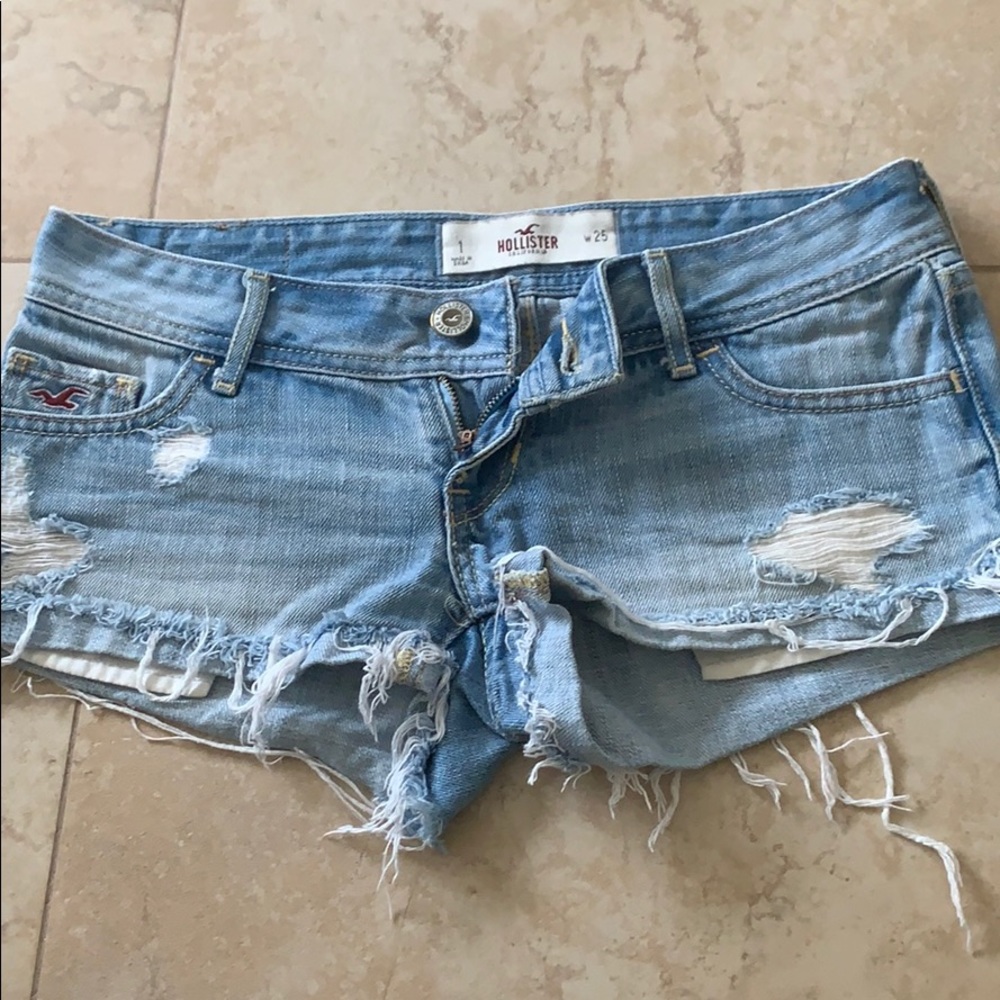 Hollister distressed shorts